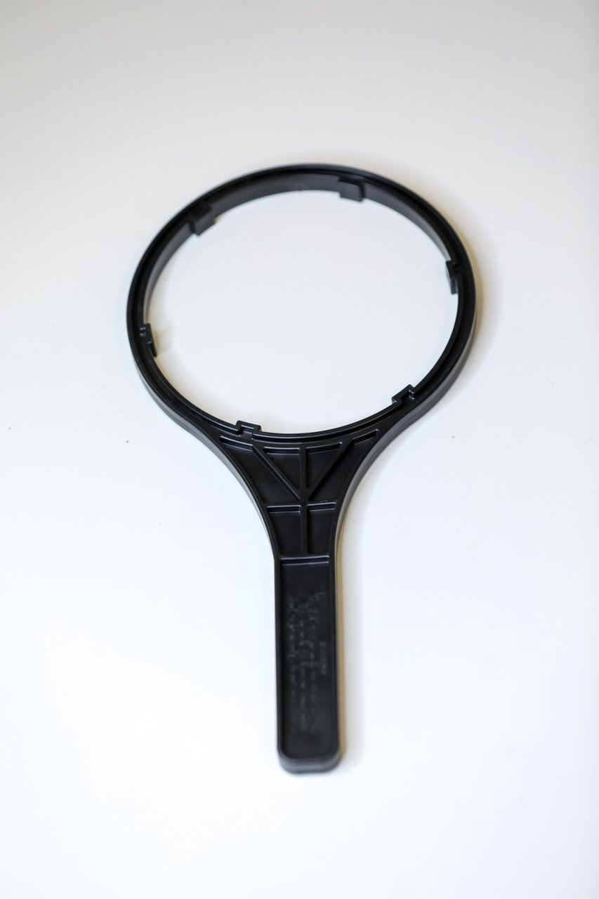 Tucker 4" Filter Wrench for exterior cleaning and water-fed window cleaning operators