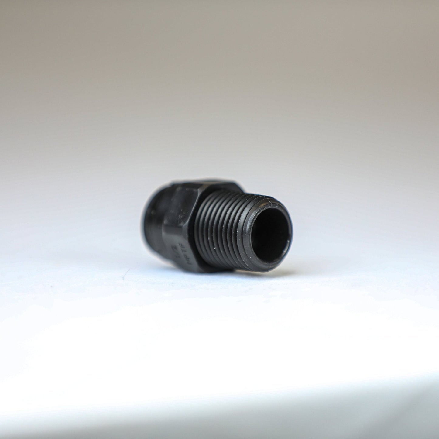 1/2" MPT x 1/2" PTF - Plastic for exterior cleaning and water-fed window cleaning operators