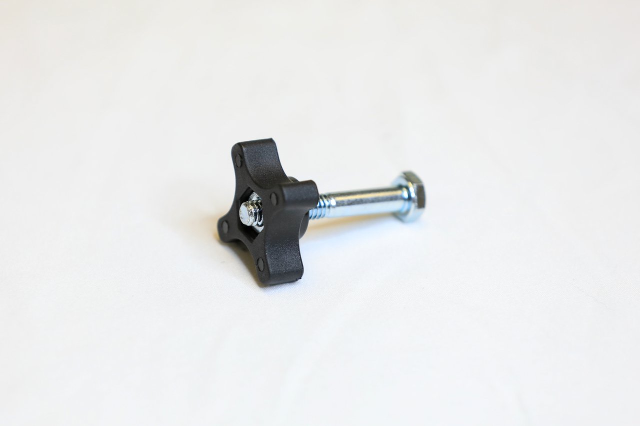 Tucker Knob Assembly For Adjustable Gooseneck for exterior cleaning and water-fed window cleaning operators