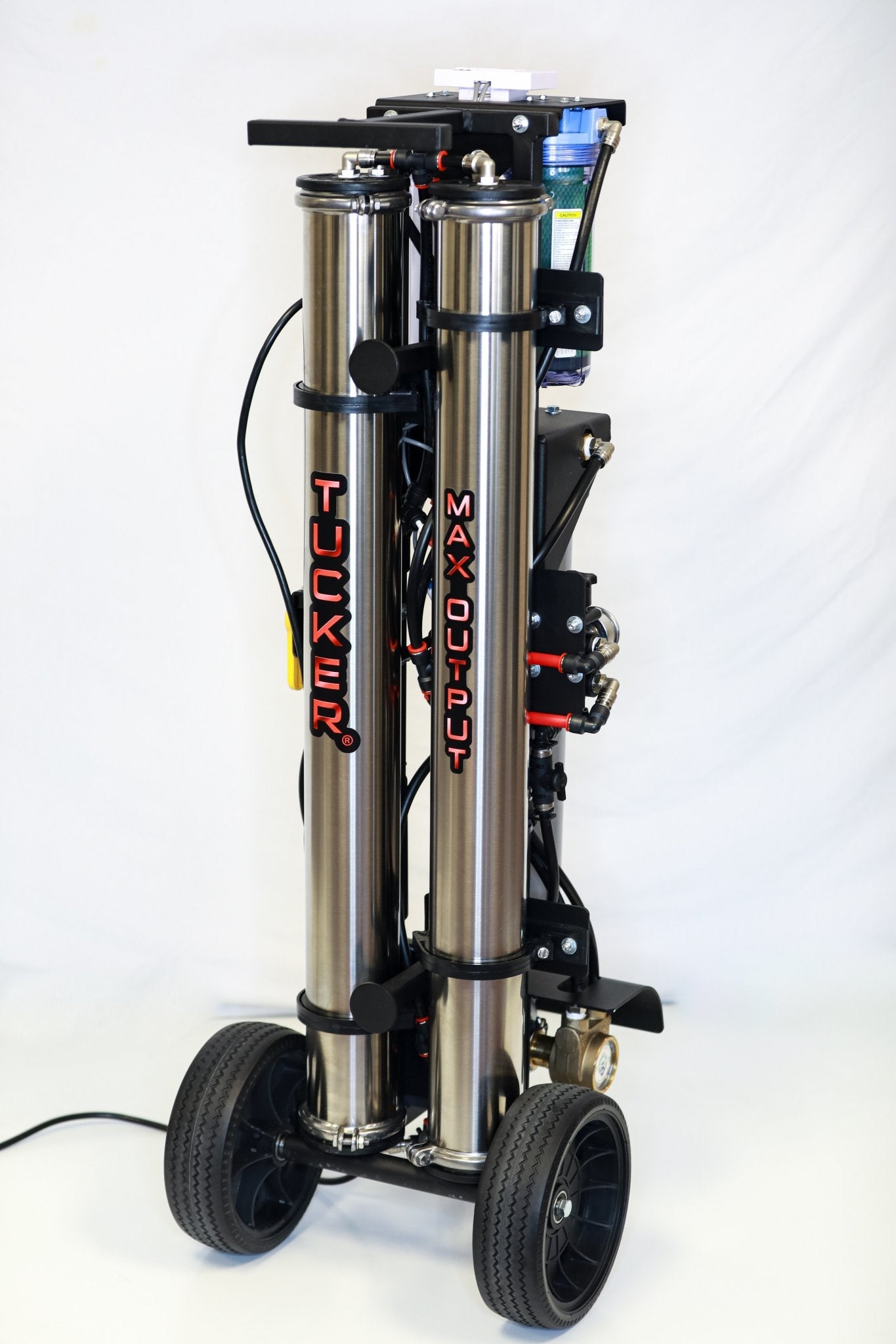 Max Output for exterior cleaning and water-fed window cleaning operators